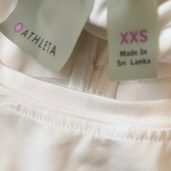 Athleta NWOT White Mesh Stripe Chi Tank 🤍 - Picture 5 of 6